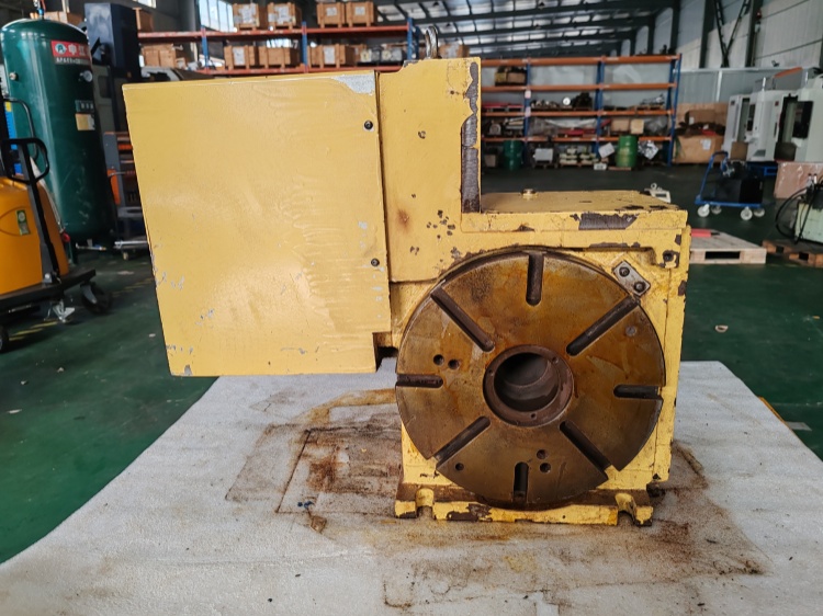 二手日研250四轴转台