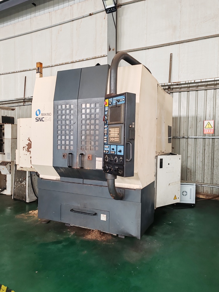 牧野SNC64立式加工中心
